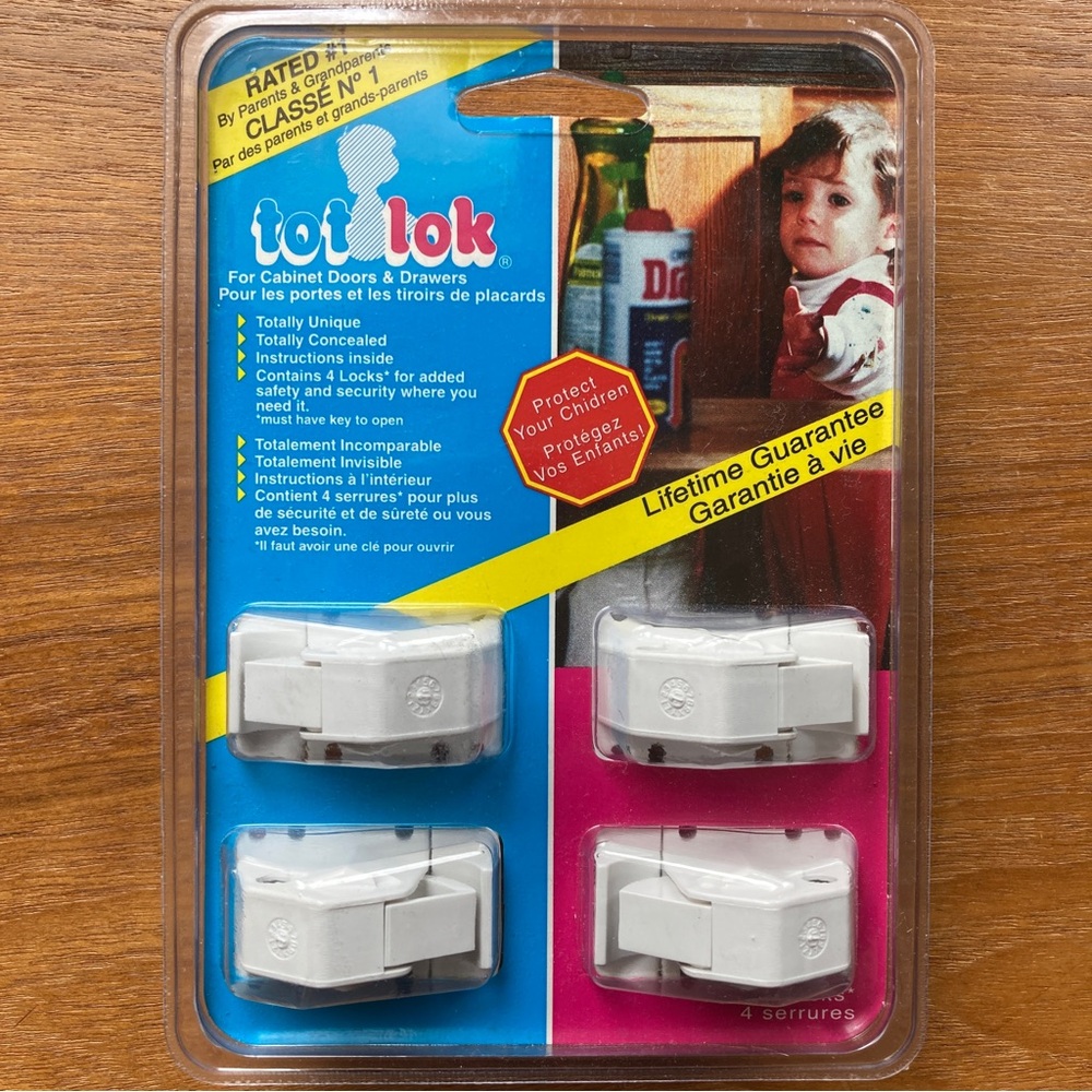 SAFETY 1ST Set of Four Tot Loks NEW